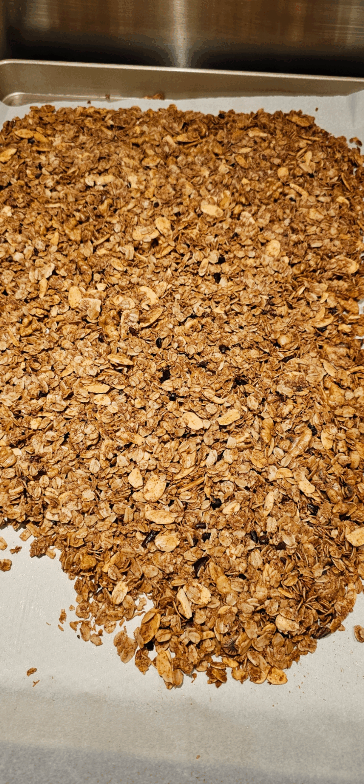 Ultimate Endurance Fuel: Easy Peanut Butter, Cinnamon, Honey Granola Recipe (Full Fat) - Photo 1